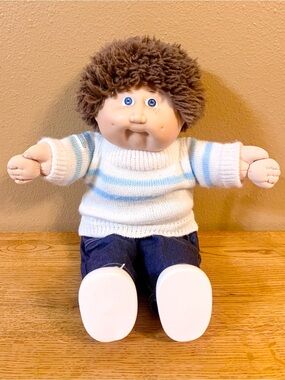 Vintage Cabbage Patch Kids Doll HM2 Boy With Freckles And Shaggy Fuzzy Hair Shag